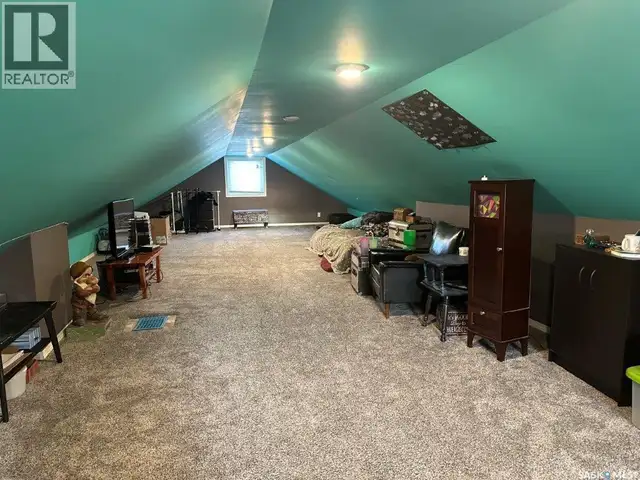 113 4th AVENUE E Kindersley, Saskatchewan in Houses for Sale in Saskatoon - Image 25