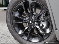 This Dodge Durango delivers a 3.6L V6 Engine engine powering this Automatic transmission. WHEELS: 20... (image 9)