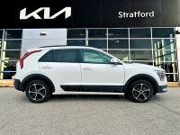 Certified, Low Mileage, Navigation, Adaptive Cruise Control, Remote Start, Heated Steering Wheel, Hy... (image 4)