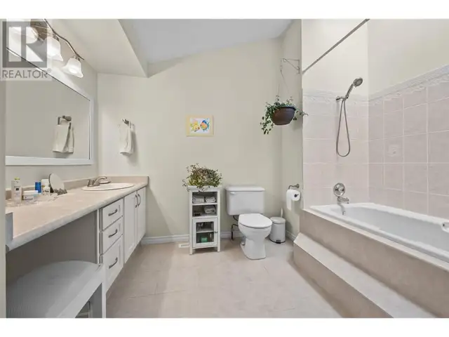 3459 Parkview Court West Kelowna, British Columbia in Houses for Sale in Penticton - Image 10