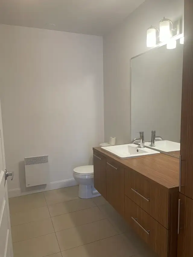 Magnifique condo 18e rue Limoilou pour Décembre in Long Term Rentals in Québec City - Image 10