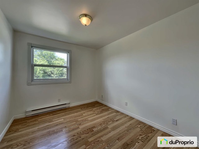 $240,000 - Condominium for sale in Chicoutimi (Chicoutimi) — photo 3
