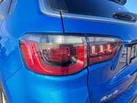 This Jeep Compass has a strong EC1 2.0L DOHC I-4 DI turbo engine w/ESS engine powering this Automati... (image 7)