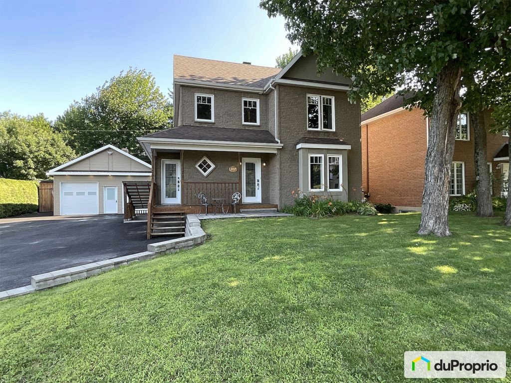 $790,000 - 2 Storey for sale in St-Redempteur — photo 1