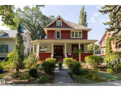 This stunning Westmount property is a designated Municipal Historical Resource, including the garage...