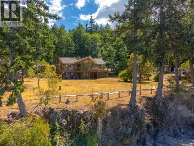 Salt Spring Island Oceanfront Paradise! Offered for the first time, this extraordinary 3.29-acre oce...