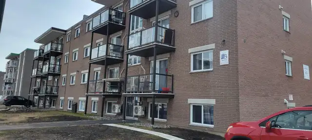 2 CH - 1 SDB - Québec - $1,377 /mo
