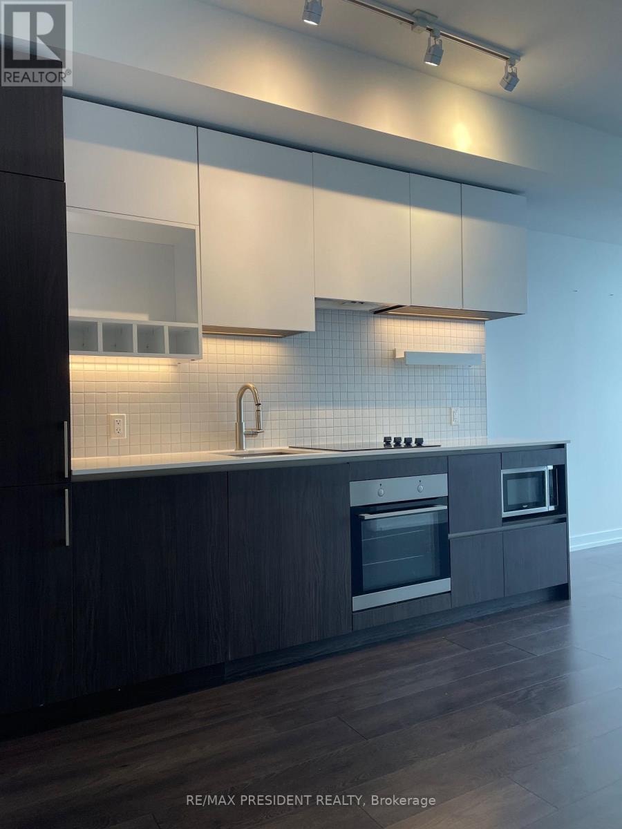 4707 - 5 BUTTERMILL AVENUE Vaughan (Vaughan Corporate Centre), O 4