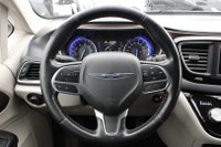 WELL MAINTAINED Experience The Perfect Blend Of Style, Comfort, And Practicality With The 2019 Chrys... (image 9)