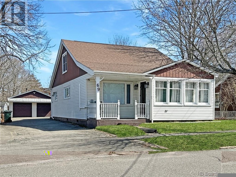 69 Montgomery Crescent Saint John, New Brunswick Houses for Sale