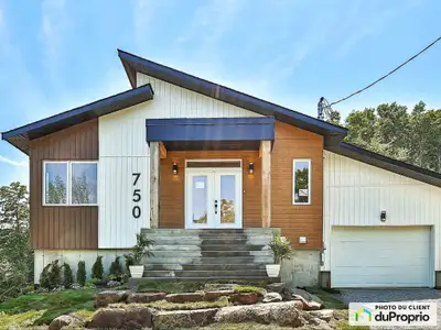 **Superbe maison intergénération (duplex) 7 pièces, 5 chambres au sous-sol, 1 salle de bain Style de...