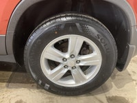 Le Chevrolet Trax 2016 LT à rouage intégral est un VUS sous-compact pratique pour la ville et la rou... (image 8)