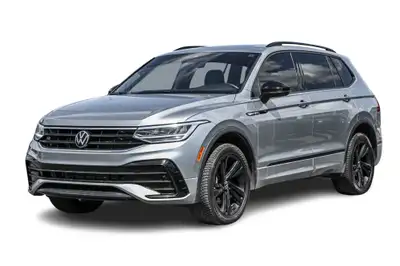 COMFORTLINE R-LINE BLACK ... Engine: Moteur à 4 cylindres 2.0l L/100Km City: 10.9 L/100Km Hwy: 8.1 S...