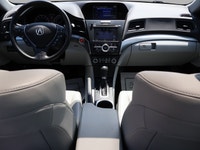 SAFETY INCLUDED ACCIDENT FREE 16 ACURA SERVICE RECORDS LOW KMS Nice Clean 2.0L Acura ILX with Automa... (image 9)