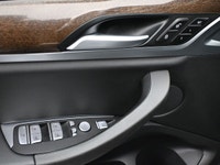 Just Arrived! One Owner, Clean Carfax! Equipped with the Premium Essential Package, Panoramic Sunroo... (image 5)