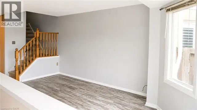 10 HOLBORN Court Unit# 38 Kitchener, Ontario in Houses for Sale in Kitchener / Waterloo - Image 21