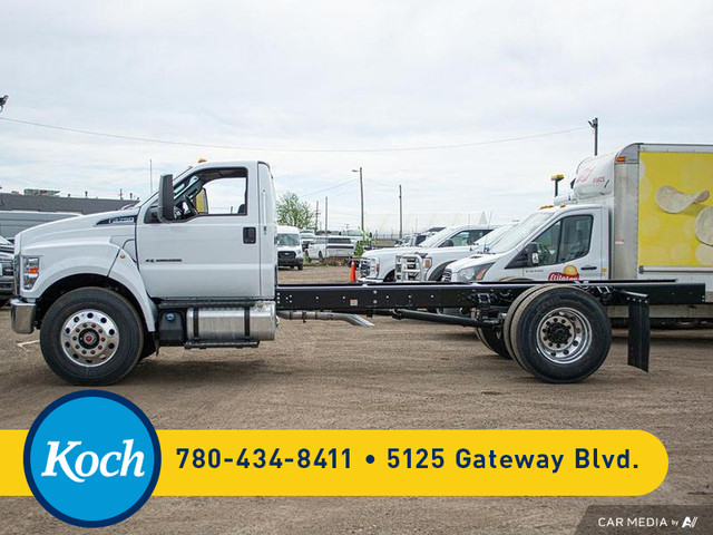 2026 Ford Super Duty F-750 REGULAR CAB DOCK HGT in Cars & Trucks in Edmonton