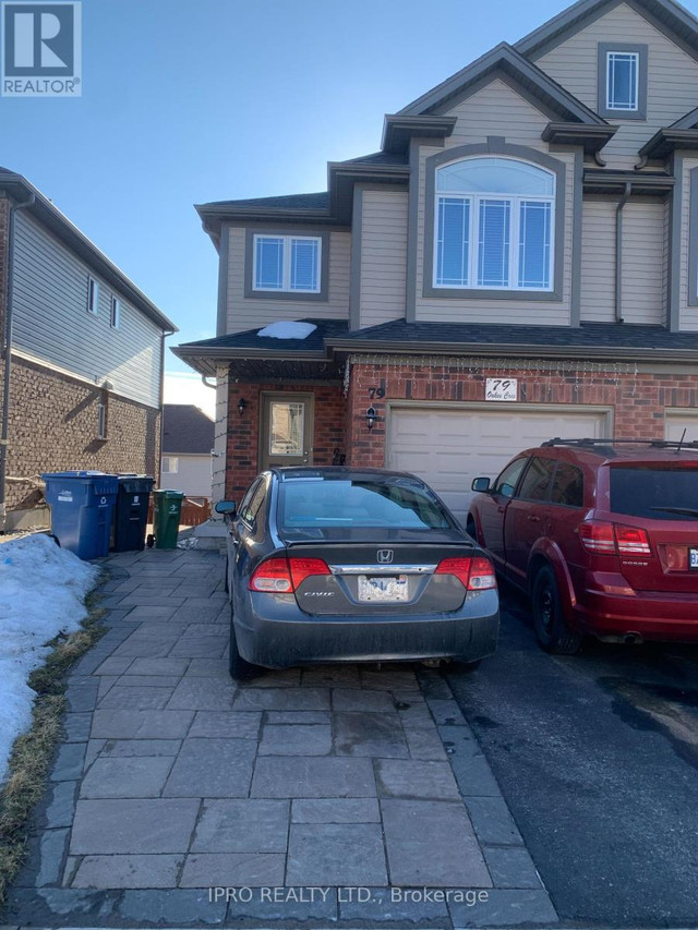 79 OAKES CRESCENT Guelph (Grange Road), Ontario in Long Term Rentals in Guelph