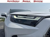 Apple Carplay / Android Auto, 1 Owner, Clean Accident History Report, Exterior Parking Camera Rear,... (image 6)