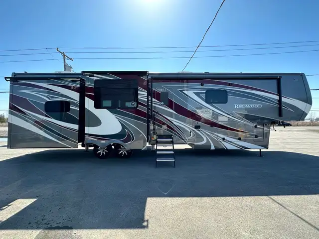 2023 Crossroads RV Redwood 4001 LK Fifth wheels 2023 CrossRoads  in Travel Trailers & Campers in Lanaudière - Image 7