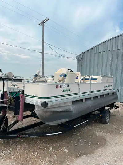 FALL PONTOON SALE, 2000 Starfish 18’ You read that right, Summer is just coming into swing but after...