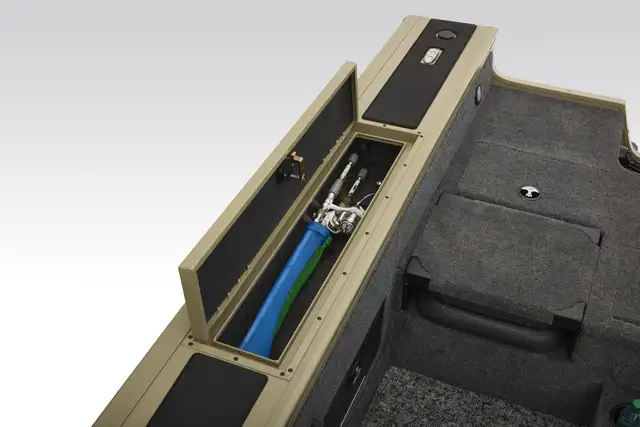 2026 TRACKER Targa V-18 Combo Fish & Ski Fishing boat in Powerboats & Motorboats in Prince Albert - Image 24