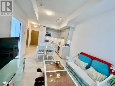 1510 A - 10 ROUGE VALLEY DRIVE W Markham (Unionville), Ontario