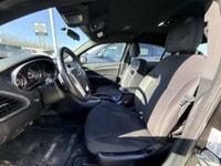 AMVIC Licensed Dealer 2014 Chrysler 200 AMVIC Licensed Dealer Kijiji Engine: 2.4L Safety Equipment E... (image 5)