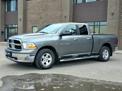 2012 RAM 1500 Modèle SLT Quad Cab - Moteur V8 de 5,7L Hemi - Groupe remorquage - Freins électriques...