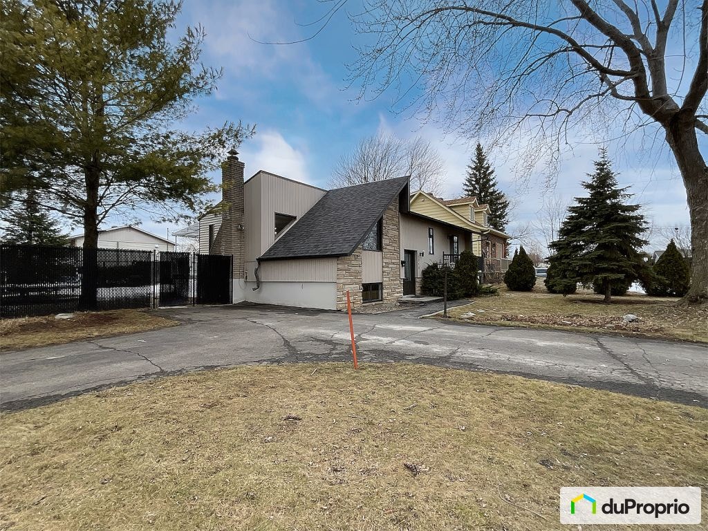$569,000 - Bungalow for sale in Ste-Catherine — photo 2