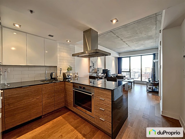 $415,000 - Condominium in Ville-Marie (downtown, old Mtl) — photo 1