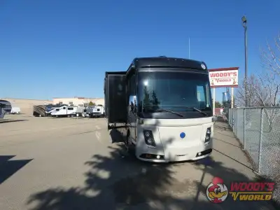 See Dealer Website for Details. 2017 HOLIDAY RAMBLER ENDEAVOR 40E Trades welcome and long term finan...