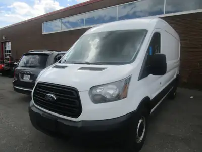 2019 Ford Transit-250 **CONTENT AUTO SPÉCIALISTE DU FINANCEMENT MAISON SANS ENQUETE CREDIT **Obtenez...