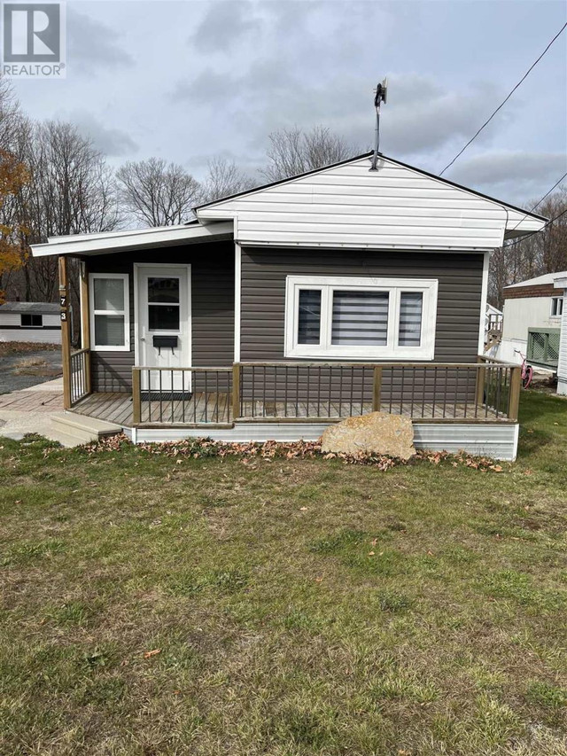 73 Westhill RD Elliot Lake, Ontario Houses for Sale Sudbury Kijiji