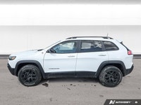 Experience rugged capability and everyday comfort with the *2022 Jeep Cherokee Trailhawk*, featuring... (image 2)