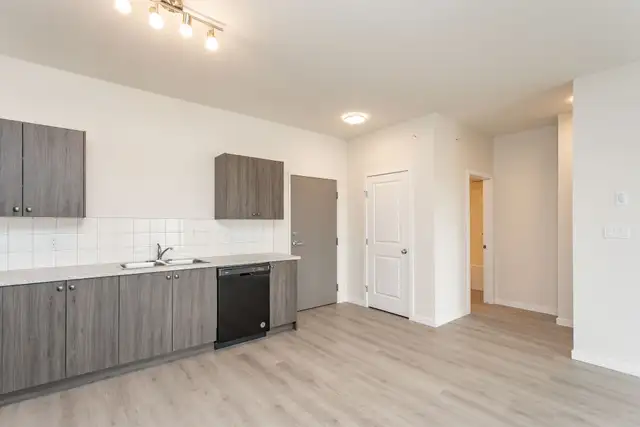 Bluewater Apartment - 2 Bed 2 Bath **$699 Security Deposit Promo in Long Term Rentals in Red Deer - Image 10