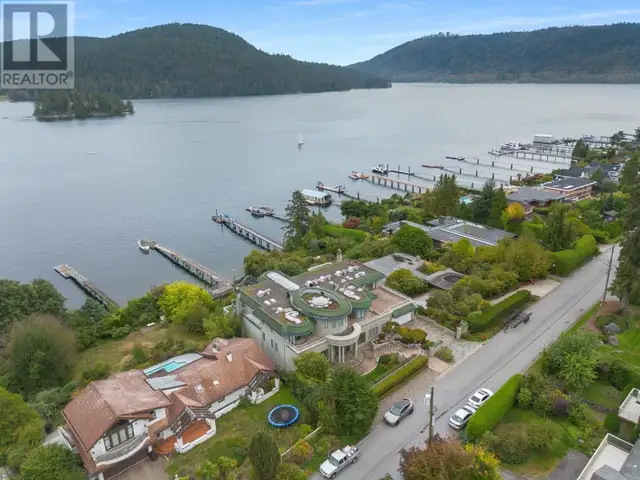 828 BEACHVIEW DRIVE North Vancouver, British Columbia62854408625923124