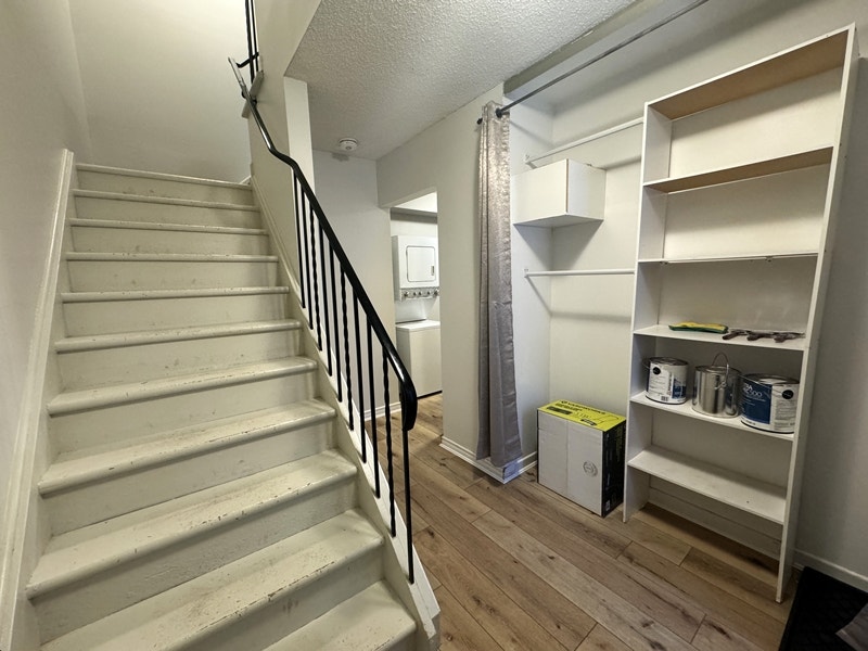 Welcoming 2 Bedroom Upper Unit in Letitia Heights 3