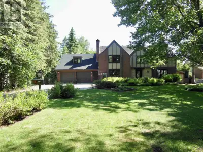 Welcome to luxury living in this magnificent home located in the heart of the city on a private 0.6-...