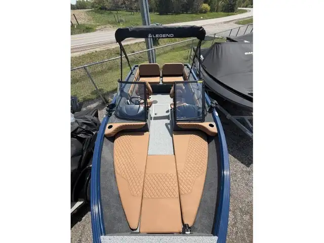 2026 Legend Boats 18XT in Powerboats & Motorboats in Guelph - Image 11