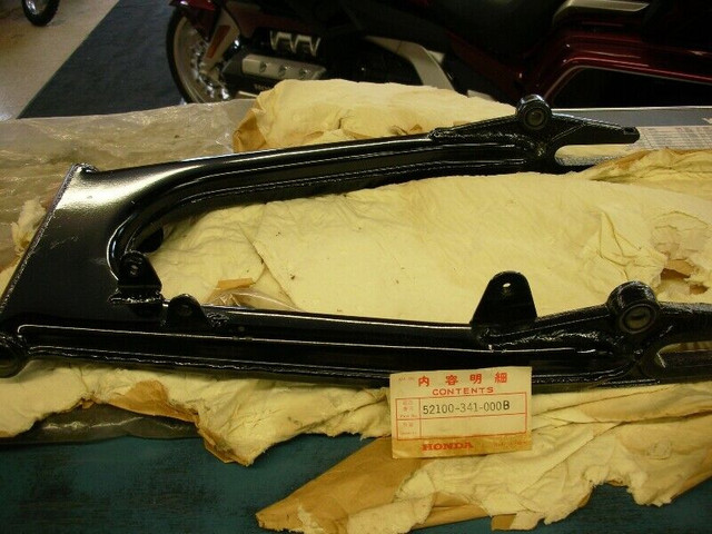Honda CB 750K 1972 to 1976 NOS Swingarm in Other in Stratford - Image 4