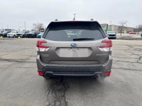 All Wheel Drive,Keyless Start,Passenger Air Bag,All Wheel Drive,Traction Control,Keyless Start,Front... (image 4)