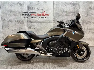 2024 BMW K1600B ABS BMW K1600B ABS 2024 Seulement 10000 KM Garantie BMW jusqu'au 6 Mai 2028 Sublime...