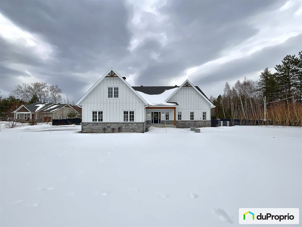 $899,000 - Bungalow for sale in St-Boniface — photo 2
