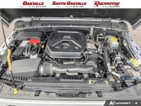 4WD / 4X4, Clean Carfax No Reported Accidents, GPS, Navi, Navigation, Android Auto / Apple CarPlay,... (image 9)