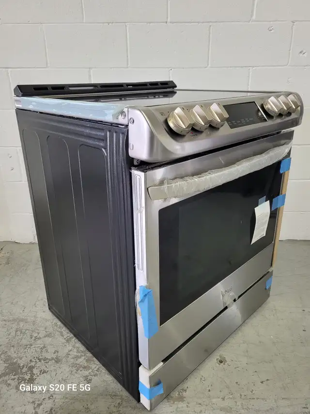 Scratch Dent Induction Slide-in Stove LG 30″63235014209923121