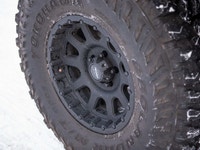 Adds: 3.5 Readylift Lift Kit With Falcon Shocks Falcon Steering Stabilizer 17 Pro Comp Bandito Wheel... (image 3)