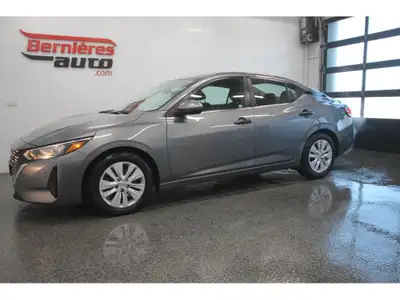 Garantie Nissan jusqu'au 25 février 2029 ou 100 000km. Nissan Sentra S Plus 2024 avec moteur 2.0L de...
