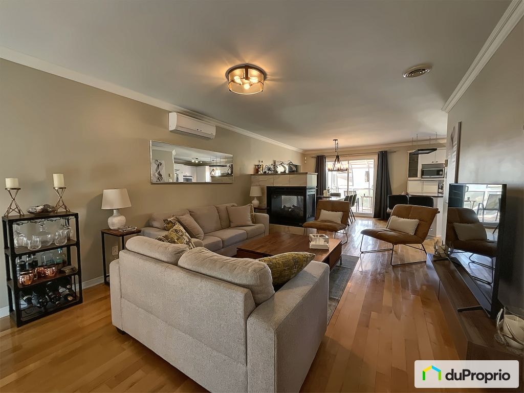 $649,000 - Split Level for sale in Ste-Dorothee — photo 1