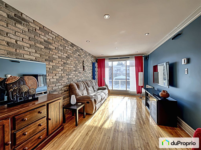 $925,000 - Triplex for sale in Anjou dans Maisons à vendre  à Laval/Rive Nord - Image 3